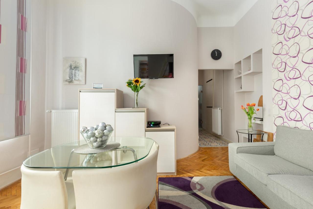 Balaton Apartment Central Budapest Exteriör bild
